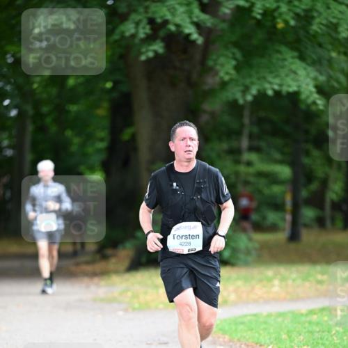 30.08.2026 - Blankeneser Heldenlauf Dr. Thomas Lammeyer http://msf.ph/oto/10046484 30.08.2026 11:24:33 Laufen 4228 meine-sportfotos.de