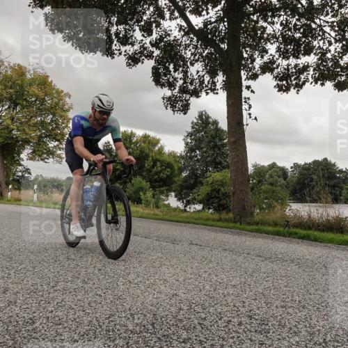 30.08.2026 - Elbe Triathlon Hamburg Michael Burmester http://msf.ph/oto/10046486 30.08.2026 09:31:48 Radfahren 319, 360, 361, 577, 650, 699, 704 meine-sportfotos.de
