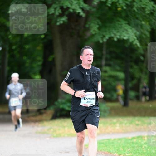 30.08.2026 - Blankeneser Heldenlauf Dr. Thomas Lammeyer http://msf.ph/oto/10046490 30.08.2026 11:24:33 Laufen 4228 meine-sportfotos.de
