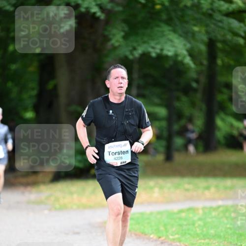 30.08.2026 - Blankeneser Heldenlauf Dr. Thomas Lammeyer http://msf.ph/oto/10046495 30.08.2026 11:24:33 Laufen 4228 meine-sportfotos.de
