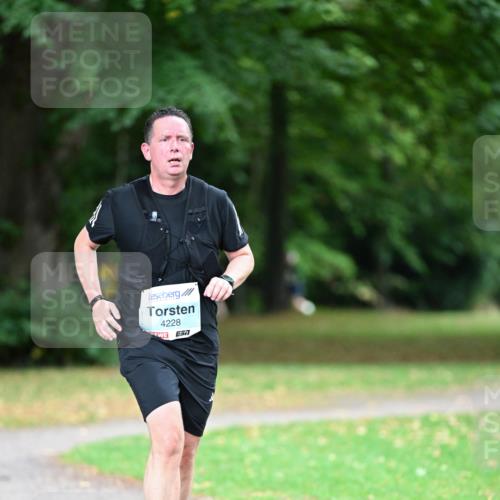 30.08.2026 - Blankeneser Heldenlauf Dr. Thomas Lammeyer http://msf.ph/oto/10046510 30.08.2026 11:24:34 Laufen 4228 meine-sportfotos.de