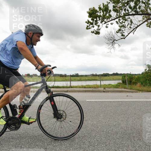 30.08.2026 - Elbe Triathlon Hamburg Michael Burmester http://msf.ph/oto/10046520 30.08.2026 14:49:29 Radfahren 172 meine-sportfotos.de