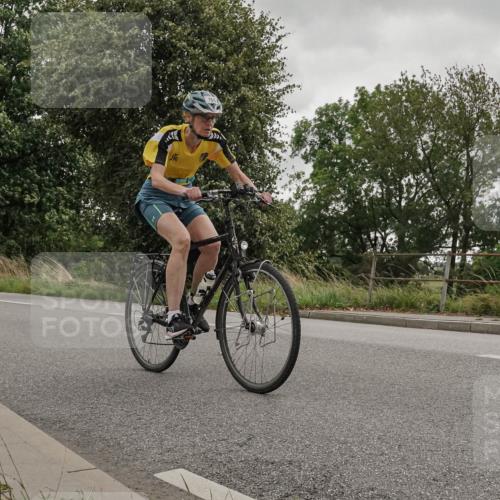 30.08.2026 - Elbe Triathlon Hamburg Michael Burmester http://msf.ph/oto/10046522 30.08.2026 15:37:20 Radfahren  meine-sportfotos.de