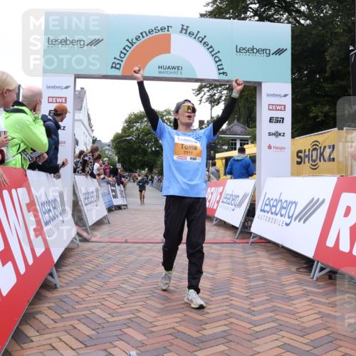 30.08.2026 - Blankeneser Heldenlauf Lena Gebhardt http://msf.ph/oto/10046523 30.08.2026 11:52:54 Ziel 2016, 2911, 2944, 4456 meine-sportfotos.de