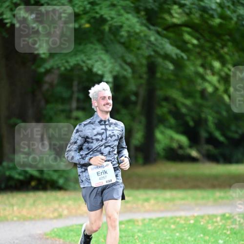 30.08.2026 - Blankeneser Heldenlauf Dr. Thomas Lammeyer http://msf.ph/oto/10046532 30.08.2026 11:24:40 Laufen 4257 meine-sportfotos.de