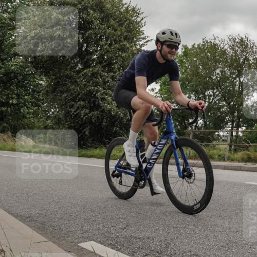 30.08.2026 - Elbe Triathlon Hamburg Michael Burmester http://msf.ph/oto/10046570 30.08.2026 15:38:08 Radfahren  meine-sportfotos.de