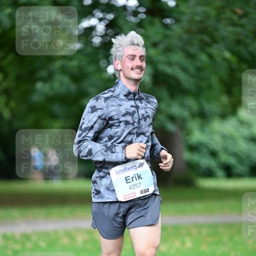 30.08.2026 - Blankeneser Heldenlauf Dr. Thomas Lammeyer http://msf.ph/oto/10046580 30.08.2026 11:24:42 Laufen 4257, 7 meine-sportfotos.de