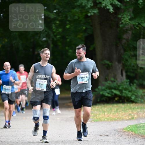 30.08.2026 - Blankeneser Heldenlauf Dr. Thomas Lammeyer http://msf.ph/oto/10046589 30.08.2026 11:24:50 Laufen 4292, 4291 meine-sportfotos.de