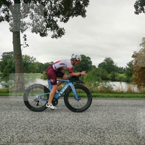 30.08.2026 - Elbe Triathlon Hamburg Michael Burmester http://msf.ph/oto/10046612 30.08.2026 09:25:36 Radfahren 192, 192, 294, 338, 349, 446, 605 meine-sportfotos.de