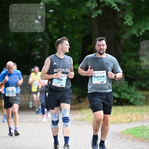 30.08.2026 - Blankeneser Heldenlauf Dr. Thomas Lammeyer http://msf.ph/oto/10046614 30.08.2026 11:24:51 Laufen 4292, 4291 meine-sportfotos.de
