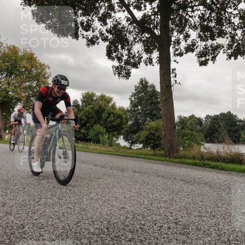 30.08.2026 - Elbe Triathlon Hamburg Michael Burmester http://msf.ph/oto/10046618 30.08.2026 09:32:17 Radfahren 305, 309, 358, 514, 841 meine-sportfotos.de