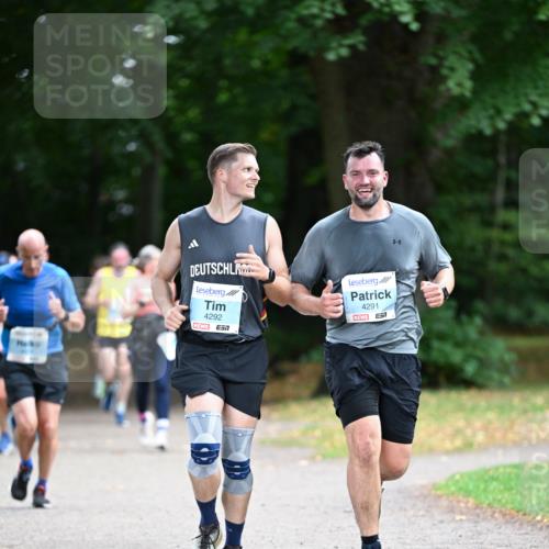 30.08.2026 - Blankeneser Heldenlauf Dr. Thomas Lammeyer http://msf.ph/oto/10046620 30.08.2026 11:24:52 Laufen 4292, 7, 4291, 7 meine-sportfotos.de