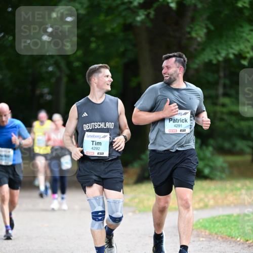 30.08.2026 - Blankeneser Heldenlauf Dr. Thomas Lammeyer http://msf.ph/oto/10046625 30.08.2026 11:24:52 Laufen 4292, 57, 4291 meine-sportfotos.de