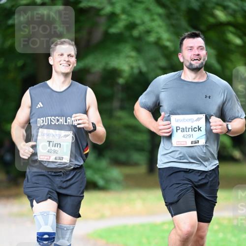 30.08.2026 - Blankeneser Heldenlauf Dr. Thomas Lammeyer http://msf.ph/oto/10046656 30.08.2026 11:24:54 Laufen 4292, 4291 meine-sportfotos.de