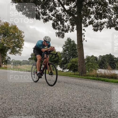 30.08.2026 - Elbe Triathlon Hamburg Michael Burmester http://msf.ph/oto/10046680 30.08.2026 09:32:38 Radfahren 267 meine-sportfotos.de