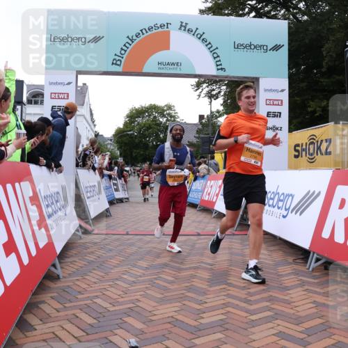30.08.2026 - Blankeneser Heldenlauf Lena Gebhardt http://msf.ph/oto/10046742 30.08.2026 11:53:14 Ziel 2244, 2533, 2790, 2902 meine-sportfotos.de