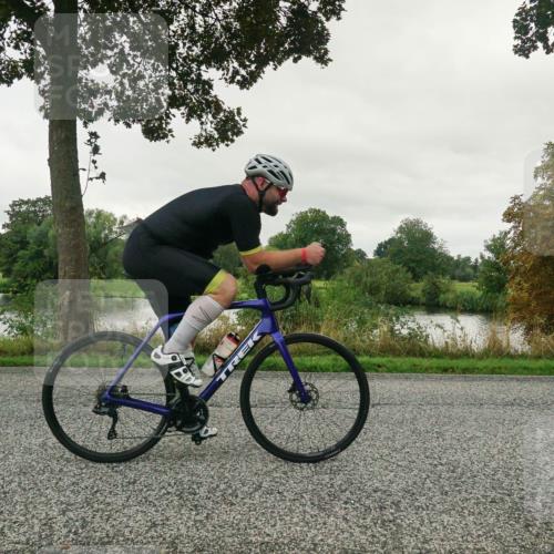30.08.2026 - Elbe Triathlon Hamburg Michael Burmester http://msf.ph/oto/10046761 30.08.2026 09:26:14 Radfahren 210, 222, 271, 295, 385, 504, 585 meine-sportfotos.de