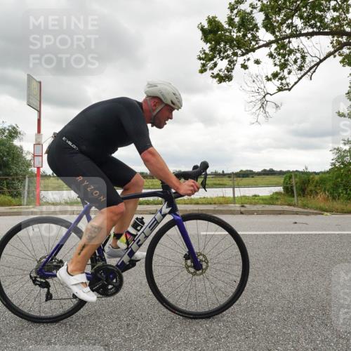 30.08.2026 - Elbe Triathlon Hamburg Michael Burmester http://msf.ph/oto/10046780 30.08.2026 14:51:43 Radfahren 135, 173 meine-sportfotos.de