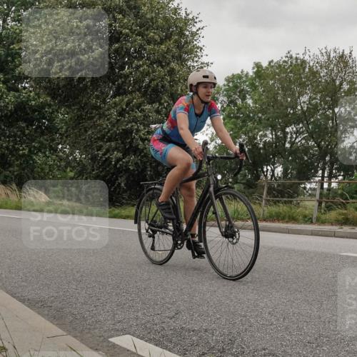 30.08.2026 - Elbe Triathlon Hamburg Michael Burmester http://msf.ph/oto/10046817 30.08.2026 15:40:32 Radfahren  meine-sportfotos.de