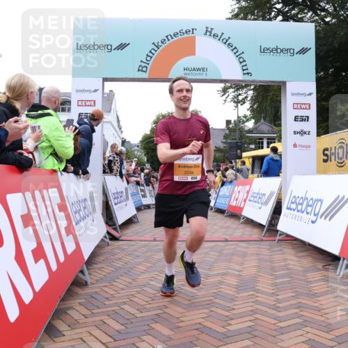 30.08.2026 - Blankeneser Heldenlauf Lena Gebhardt http://msf.ph/oto/10046826 30.08.2026 11:53:19 Ziel 2173, 2186, 2244, 2433, 2533, 2790, 2902 meine-sportfotos.de