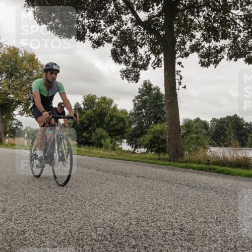 30.08.2026 - Elbe Triathlon Hamburg Michael Burmester http://msf.ph/oto/10046856 30.08.2026 09:33:26 Radfahren 266, 279, 498, 520, 570, 715, 718 meine-sportfotos.de