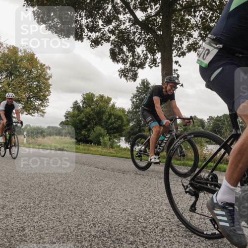 30.08.2026 - Elbe Triathlon Hamburg Michael Burmester http://msf.ph/oto/10046864 30.08.2026 09:33:26 Radfahren 266, 279, 498, 520, 570, 715, 718 meine-sportfotos.de