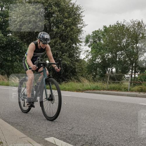 30.08.2026 - Elbe Triathlon Hamburg Michael Burmester http://msf.ph/oto/10046868 30.08.2026 15:40:53 Radfahren  meine-sportfotos.de