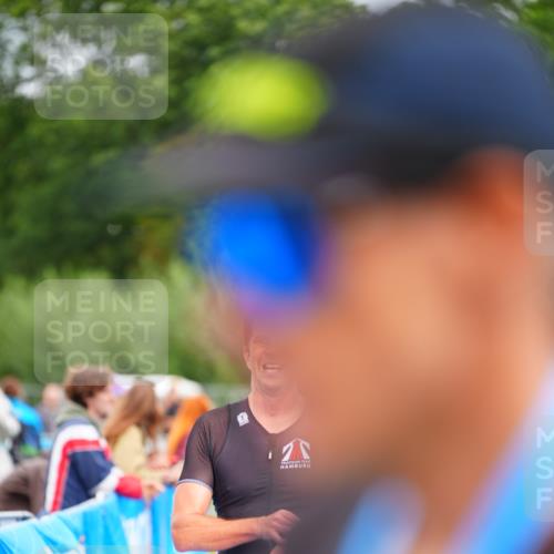 30.08.2026 - Elbe Triathlon Hamburg LAZAROV Photography http://msf.ph/oto/10046916 30.08.2026 10:26:44 Ziel 280 meine-sportfotos.de