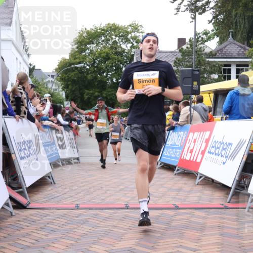 30.08.2026 - Blankeneser Heldenlauf Lena Gebhardt http://msf.ph/oto/10046926 30.08.2026 11:53:24 Ziel 2004, 2173, 2186, 2244, 2404, 2433, 2699 meine-sportfotos.de
