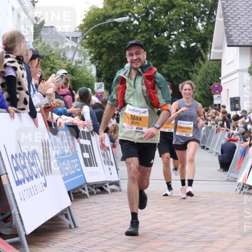 30.08.2026 - Blankeneser Heldenlauf Lena Gebhardt http://msf.ph/oto/10046968 30.08.2026 11:53:25 Ziel 2004, 2173, 2186, 2244, 2404, 2433, 2699 meine-sportfotos.de