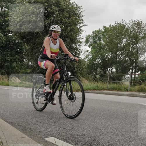 30.08.2026 - Elbe Triathlon Hamburg Michael Burmester http://msf.ph/oto/10046977 30.08.2026 15:42:19 Radfahren  meine-sportfotos.de