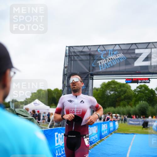 30.08.2026 - Elbe Triathlon Hamburg LAZAROV Photography http://msf.ph/oto/10046980 30.08.2026 10:27:59 Ziel 307 meine-sportfotos.de
