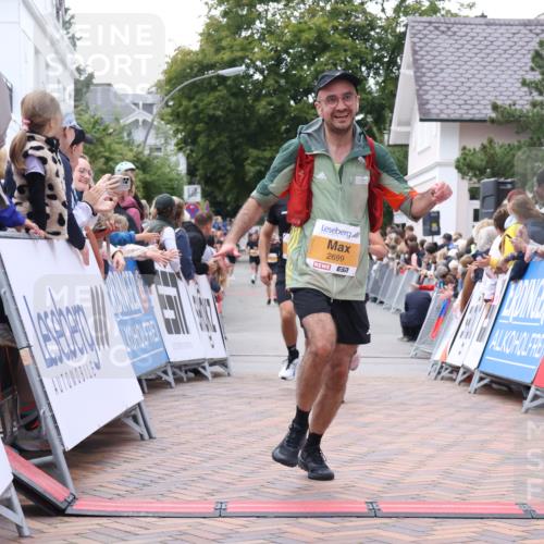 30.08.2026 - Blankeneser Heldenlauf Lena Gebhardt http://msf.ph/oto/10046982 30.08.2026 11:53:26 Ziel 2004, 2173, 2186, 2244, 2404, 2433, 2699 meine-sportfotos.de