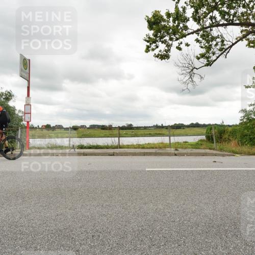 30.08.2026 - Elbe Triathlon Hamburg Michael Burmester http://msf.ph/oto/10046991 30.08.2026 14:53:28 Radfahren  meine-sportfotos.de