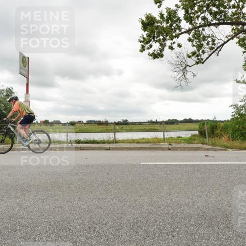30.08.2026 - Elbe Triathlon Hamburg Michael Burmester http://msf.ph/oto/10047000 30.08.2026 14:53:36 Radfahren  meine-sportfotos.de
