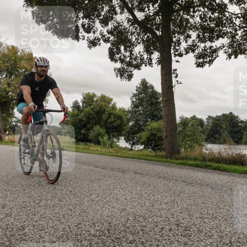 30.08.2026 - Elbe Triathlon Hamburg Michael Burmester http://msf.ph/oto/10047034 30.08.2026 09:34:03 Radfahren 293, 372, 431, 440, 519, 623, 629 meine-sportfotos.de