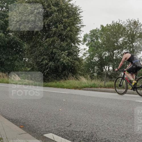 30.08.2026 - Elbe Triathlon Hamburg Michael Burmester http://msf.ph/oto/10047037 30.08.2026 15:43:44 Radfahren  meine-sportfotos.de