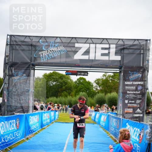 30.08.2026 - Elbe Triathlon Hamburg LAZAROV Photography http://msf.ph/oto/10047051 30.08.2026 10:28:18 Ziel 253, 318 meine-sportfotos.de