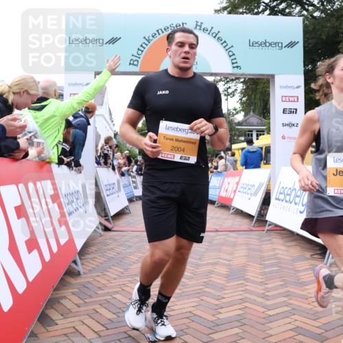 30.08.2026 - Blankeneser Heldenlauf Lena Gebhardt http://msf.ph/oto/10047089 30.08.2026 11:53:29 Ziel 2004, 2186, 2404, 2699 meine-sportfotos.de