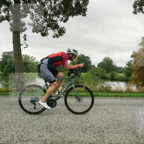 30.08.2026 - Elbe Triathlon Hamburg Michael Burmester http://msf.ph/oto/10047111 30.08.2026 09:27:38 Radfahren 613, 647 meine-sportfotos.de