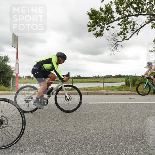 30.08.2026 - Elbe Triathlon Hamburg Michael Burmester http://msf.ph/oto/10047115 30.08.2026 14:54:41 Radfahren 161 meine-sportfotos.de