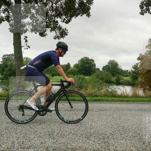 30.08.2026 - Elbe Triathlon Hamburg Michael Burmester http://msf.ph/oto/10047118 30.08.2026 09:27:40 Radfahren 613, 647 meine-sportfotos.de