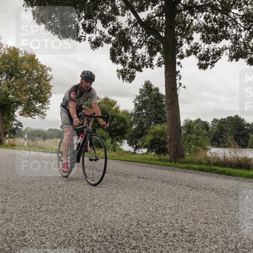 30.08.2026 - Elbe Triathlon Hamburg Michael Burmester http://msf.ph/oto/10047121 30.08.2026 09:34:20 Radfahren 281, 536, 588, 598 meine-sportfotos.de