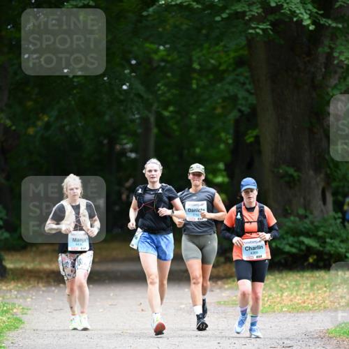 30.08.2026 - Blankeneser Heldenlauf Dr. Thomas Lammeyer http://msf.ph/oto/10047124 30.08.2026 11:25:45 Laufen 4262, 4368 meine-sportfotos.de