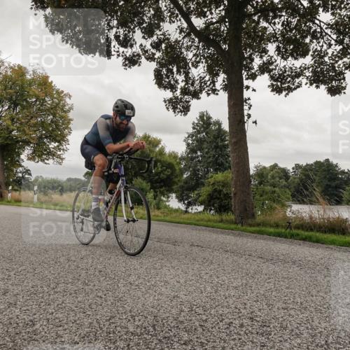 30.08.2026 - Elbe Triathlon Hamburg Michael Burmester http://msf.ph/oto/10047130 30.08.2026 09:34:21 Radfahren 281, 536, 588, 598, 662 meine-sportfotos.de