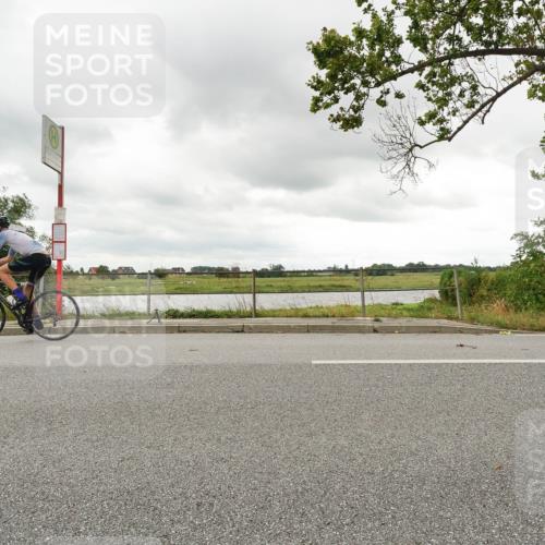 30.08.2026 - Elbe Triathlon Hamburg Michael Burmester http://msf.ph/oto/10047194 30.08.2026 14:55:05 Radfahren 134 meine-sportfotos.de