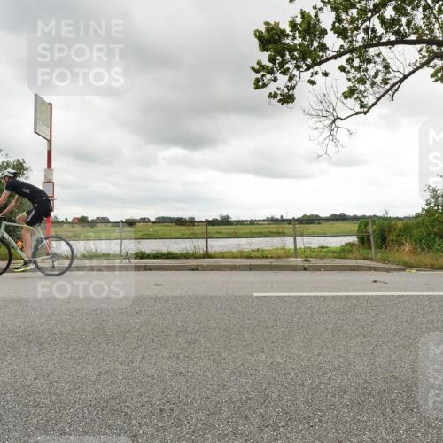 30.08.2026 - Elbe Triathlon Hamburg Michael Burmester http://msf.ph/oto/10047266 30.08.2026 14:55:47 Radfahren 141 meine-sportfotos.de