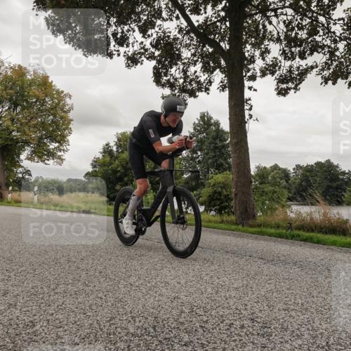 30.08.2026 - Elbe Triathlon Hamburg Michael Burmester http://msf.ph/oto/10047267 30.08.2026 09:35:04 Radfahren 364, 386, 492, 533 meine-sportfotos.de