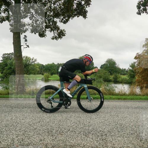 30.08.2026 - Elbe Triathlon Hamburg Michael Burmester http://msf.ph/oto/10047270 30.08.2026 09:28:14 Radfahren 235, 253, 558, 569, 698, 731, 741, 976 meine-sportfotos.de