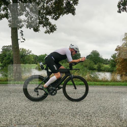 30.08.2026 - Elbe Triathlon Hamburg Michael Burmester http://msf.ph/oto/10047287 30.08.2026 09:28:18 Radfahren 235, 558, 563, 569, 741, 976 meine-sportfotos.de